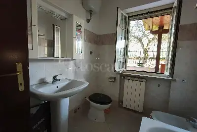 Casa in vendita, Via Bruzzano Zeffirio, Roma