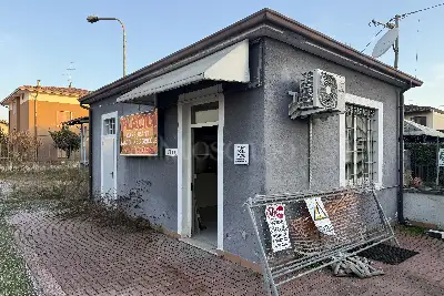 Capannone in vendita, Via I Maggio, Borgosatollo