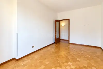 Casa in vendita, Via Enrico Toti, Monza