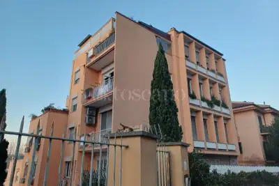 House for rent, Viale Vaticano, Roma
