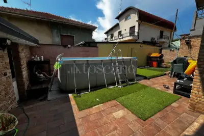 Villa in vendita, Via Vanzaghello, Busto Arsizio