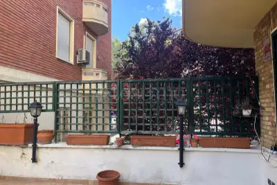 Casa in vendita, Via San Tommaso d'Aquino, Roma