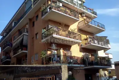 Casa in vendita, Via Gradoli, Roma