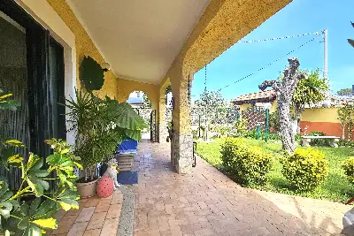 Villa in vendita, Via Metauro, Ardea