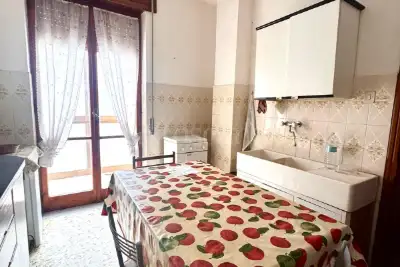 Casa in vendita, Via San Lucia, Tufo