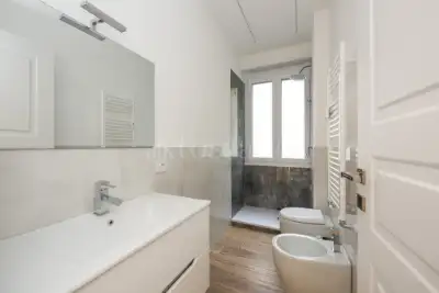 Casa in vendita, Via della Lega Lombarda, Roma