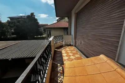 Villa in vendita, Via Vanzaghello, Busto Arsizio