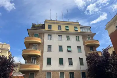 Casa in vendita, Via San Tommaso d'Aquino, Roma