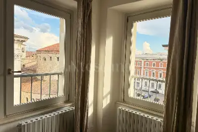 Casa in vendita, Piazza Duomo, Brescia