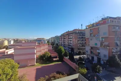 Casa in vendita, Via Luchino dal Verme, Roma