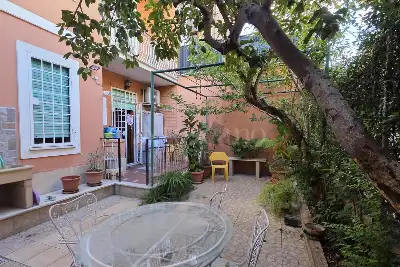 Casa in vendita, Via la Contea, Roma