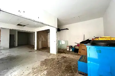 Magazzino in vendita, Via Luigi Siciliani, Roma