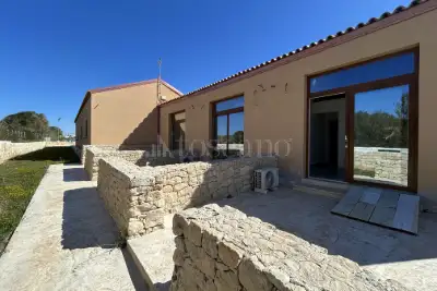 Attività Commerciale in vendita,  , Portopalo di Capo Passero, Portopalo di Capo Passero