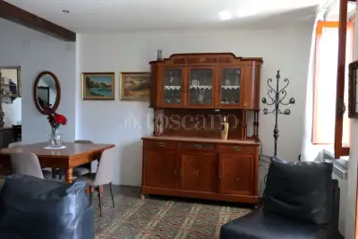 Casa Indipendente in vendita, Via Schignano, Argegno