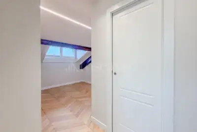 Casa in vendita, Via Cadore 10, Milano