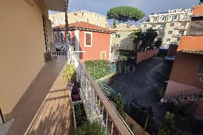 Casa in vendita, Via della Pisana, Roma