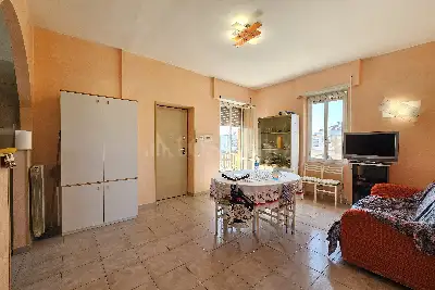 Casa in vendita, Via Rumenia, Pomezia