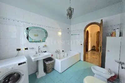 Villa in vendita, Via F. Petrarca, Sarezzo