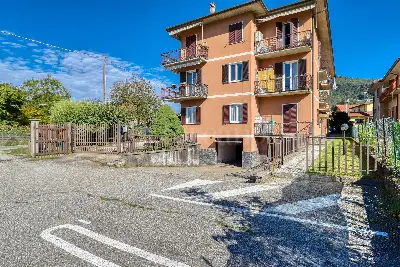 Casa in vendita, Via Taverna, Cugliate-Fabiasco