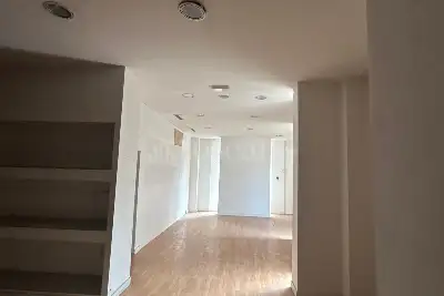 Negozio in affitto, Via Veneto, Avezzano