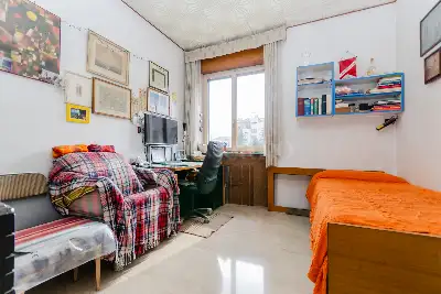 Casa in vendita, Via Lario, Milano