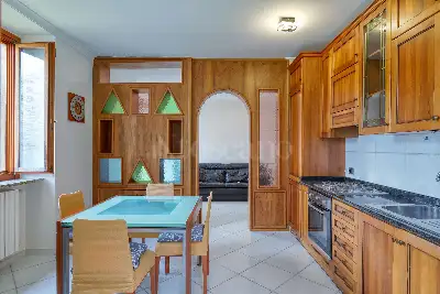 Casa in vendita, Via Casamora, Porto Ceresio