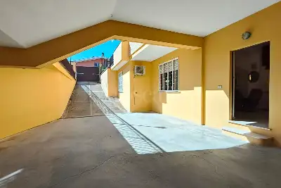 Villa Plurifamiliare in vendita, Via della Marranella di Marino, Roma