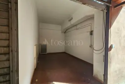 Garage in vendita, Via Cividale del Friuli, Roma