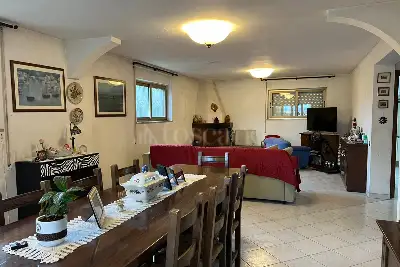 Villa in vendita, Via di Praia a Mare, Fiumicino