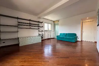 Casa in vendita, Viale Omero, 18, Milano