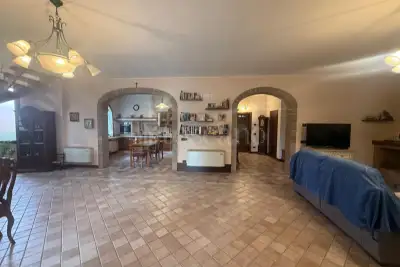 Casa Indipendente in vendita, Via Panaria Bassa, Bomporto