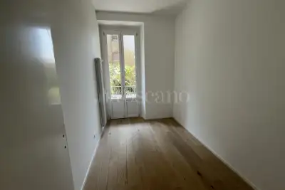 Casa in vendita, Via Giorgio Washington, Milano