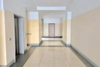 Casa in vendita, Via Carlo Poma, Milano