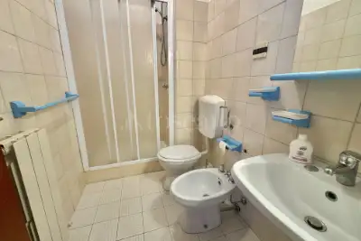 Casa in vendita, Viale dei Caduti per la Resistenza, Roma