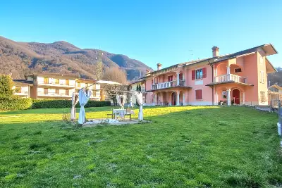 Villa in vendita, Via F. Petrarca, Sarezzo