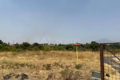 Agricolo in vendita, Via Corridoni Filippo, Gravina di Catania