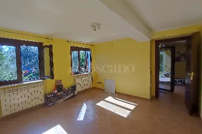 Villino a Schiera in vendita, Via Bazzanese, L'Aquila