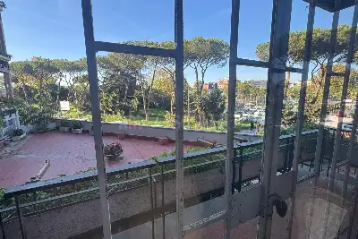 Casa in vendita, Via Luigi Perna, Roma