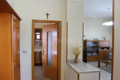 Casa Indipendente in vendita, Via Rodi, Cervaro