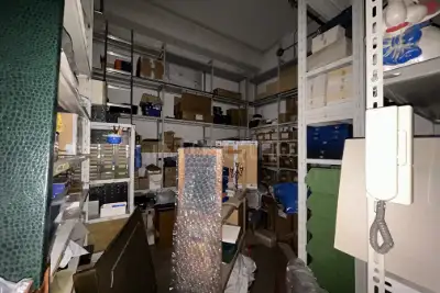 Negozio in vendita, Via Portuense, Roma