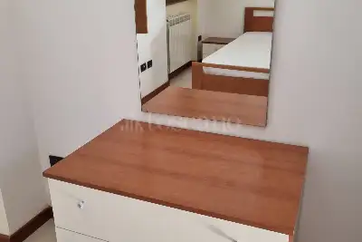 Casa in affitto, Via Pasquale Festa Campanile, 90 Villa d'Agri Marsicovetere (PZ), Marsicovetere