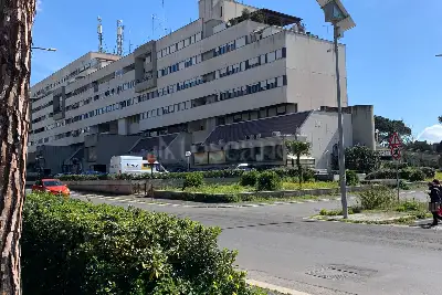 Casa in vendita, Viale dei Caduti per la Resistenza, Roma