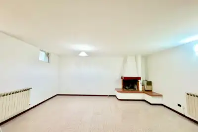 Villino a Schiera in vendita, Via T. Albinoni, Desenzano del Garda
