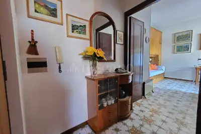 Casa in vendita, Via Mantegna, Pomezia