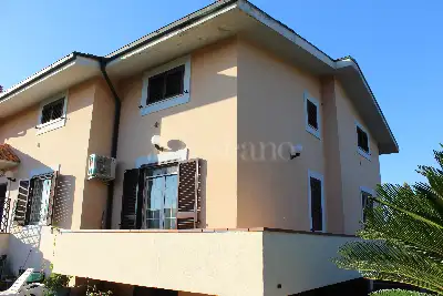 Villa in vendita, Via Masciola, Cervaro