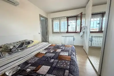 Villino a Schiera in vendita, Via Anna Lorenzetto, Roma