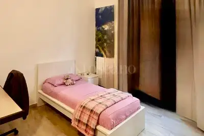 Casa in vendita, Via Pollenzo 49, Torino