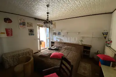 Palazzo in vendita, Via A. Bossi, Brusimpiano