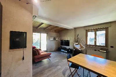 Villino a Schiera in vendita, Via Aldo Moro, Cellatica