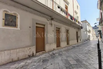 Negozio in vendita, Via Carmine, Brindisi